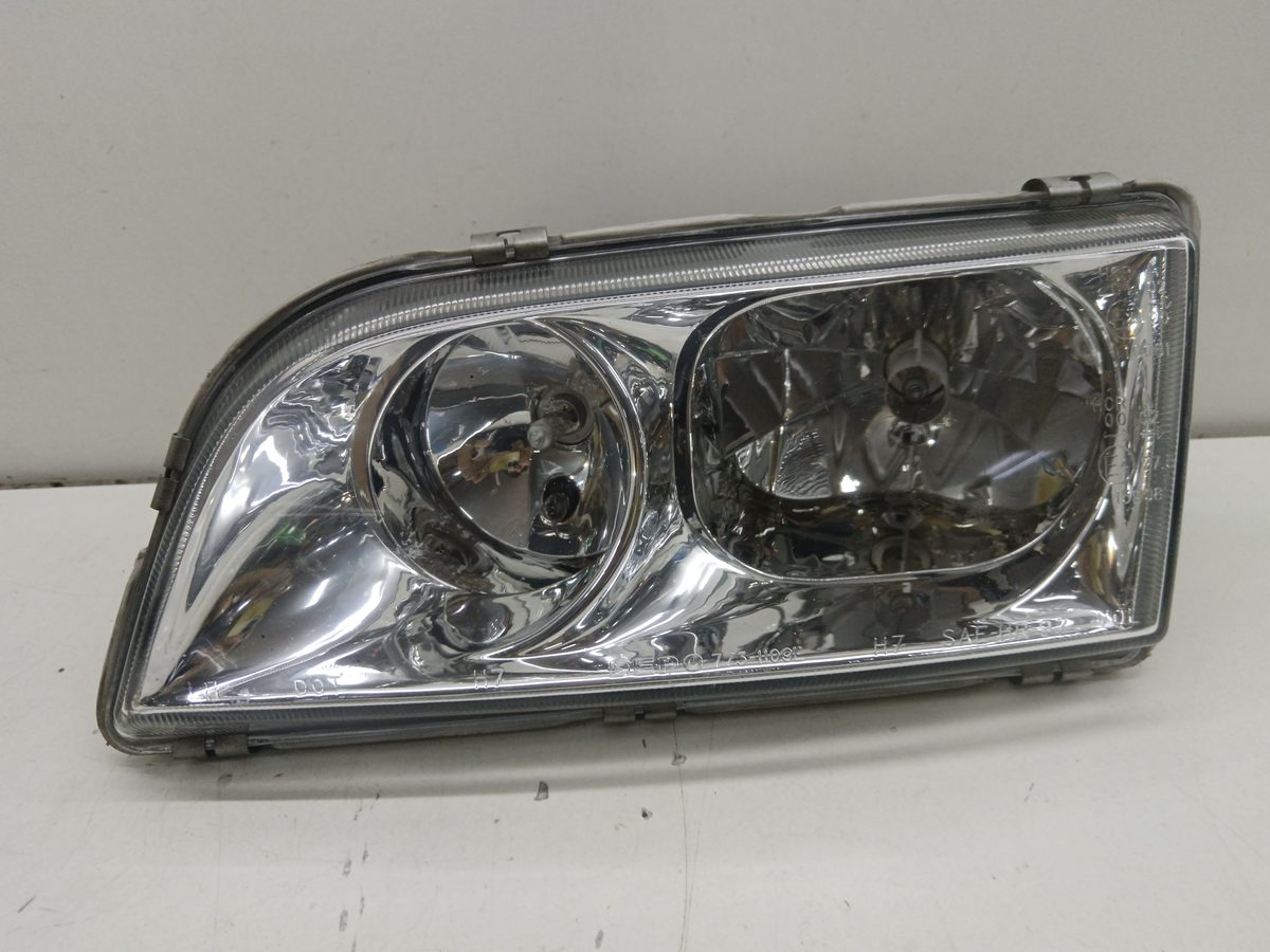 Faro Delantero Izquierdo Volvo V40 Familiar 1995-2005 7731109