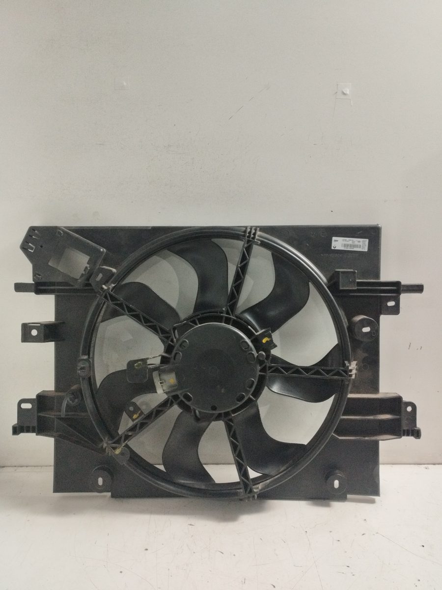 Electroventilador Renault Duster II desde 2017 Comfort 1.5L 85kW 214811626R