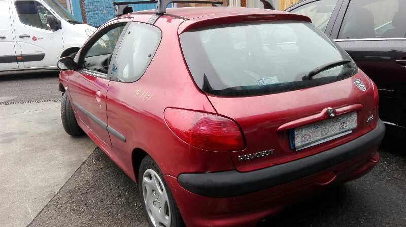 Puerta Delantera Derecha Peugeot 206 Berlina 1998-2010 Look