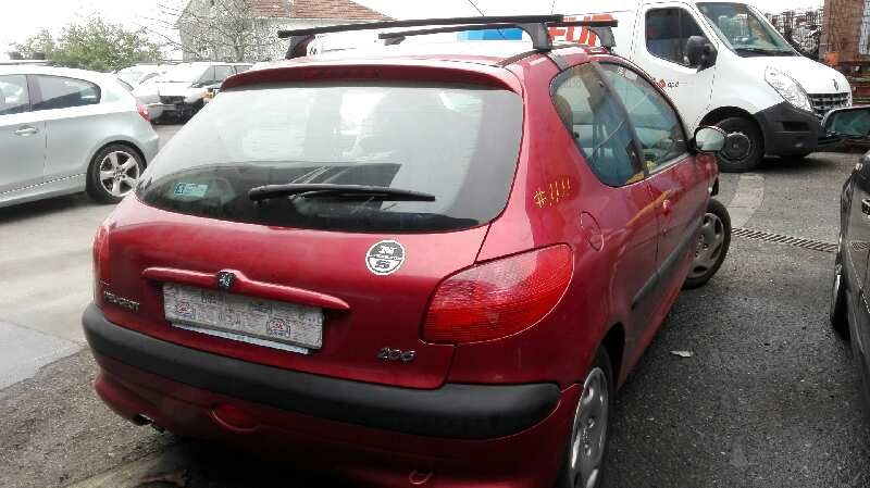Puerta Delantera Derecha Peugeot 206 Berlina 1998-2010 Look
