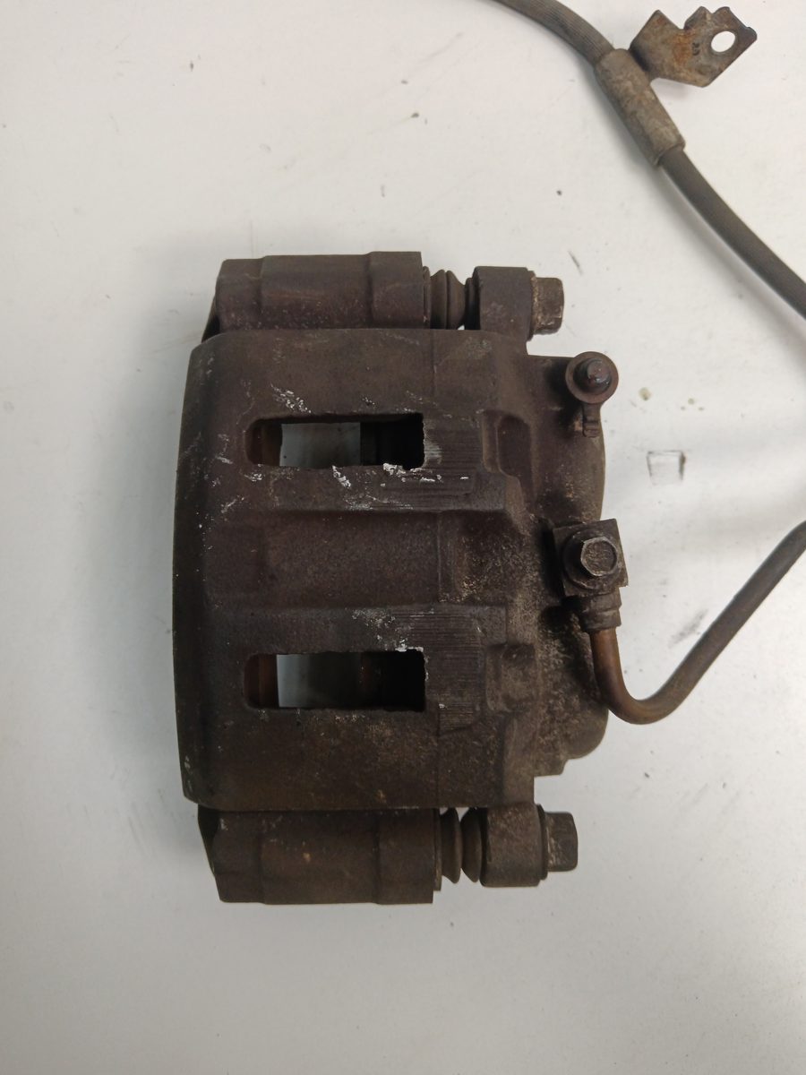 Mordaza De Freno Delantera Izquierda Chevrolet Blazer (NEU) 1994-2001 Básico 4.3L 143kW