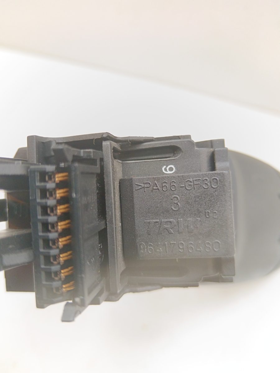 Mando de Radio Peugeot Partner (S2) 2002-2008 Combi Pro 1.9L 51kW 9641796480