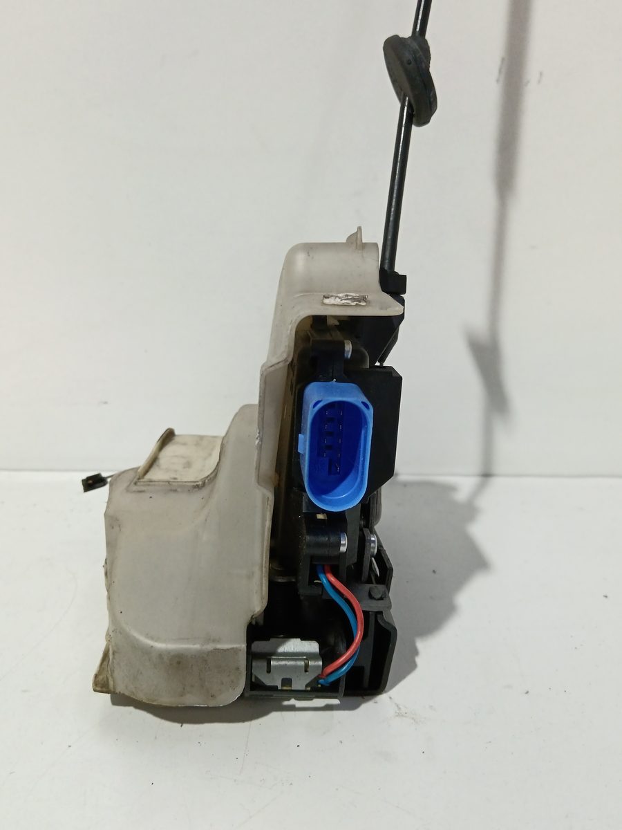 Cerradura Puerta Delantera Derecha Volkswagen Golf V Berlina (1K1) 2003-2008 Highline