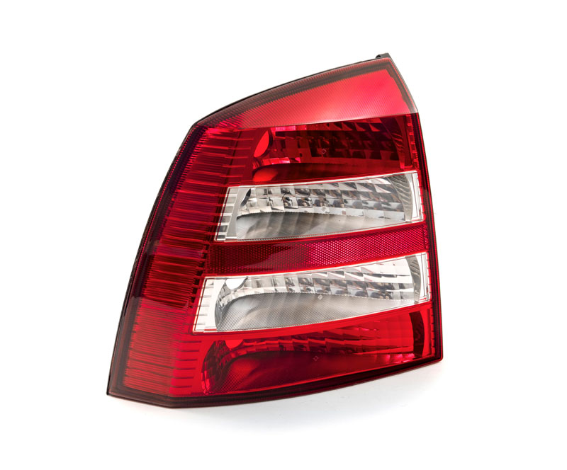 FAROL TRASERO LI (5P 03/)