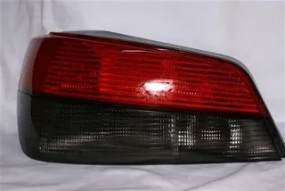 Farol trasero izquierdo Peugeot 306