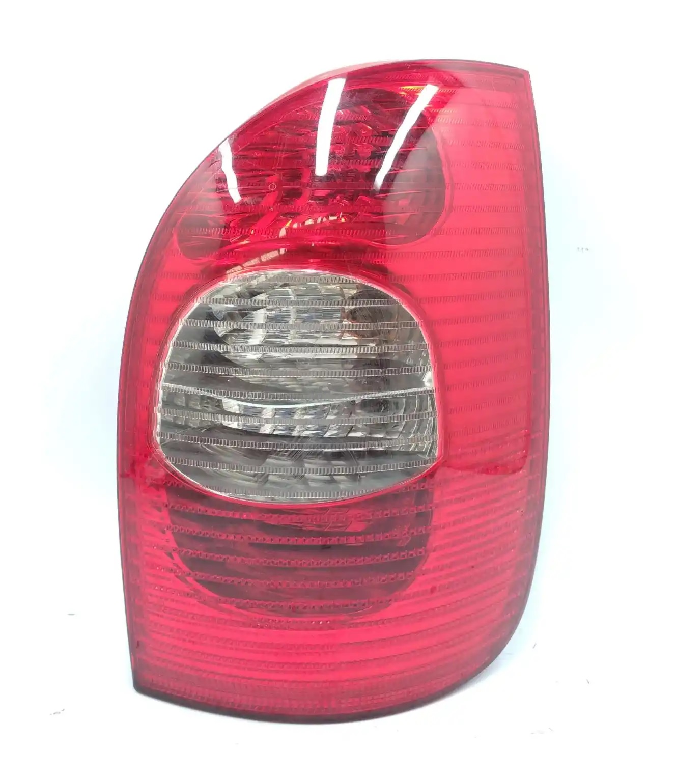 Faro trasero derecho Citroën Xsara Picasso