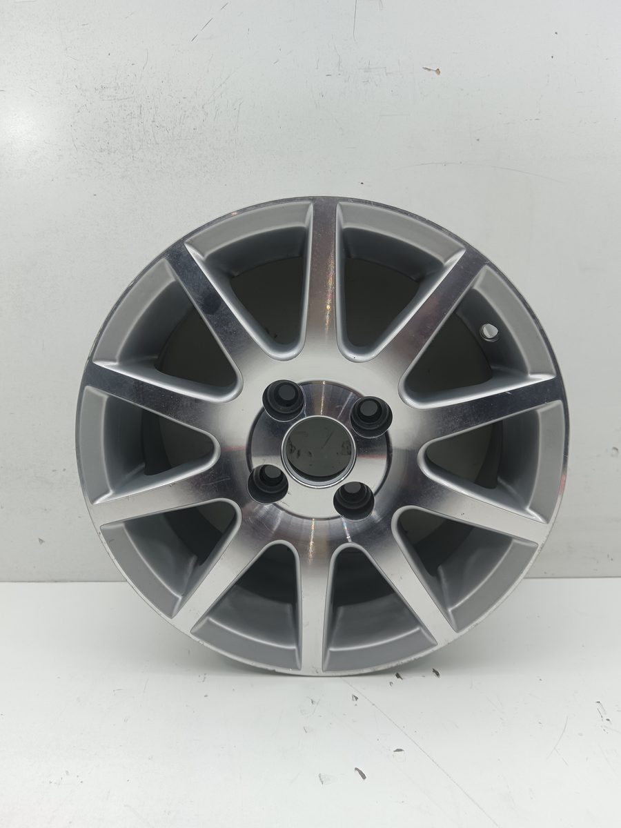 Llanta Binno Nuevas llantas nuvas Binno 14 LLANTAS BINNO14