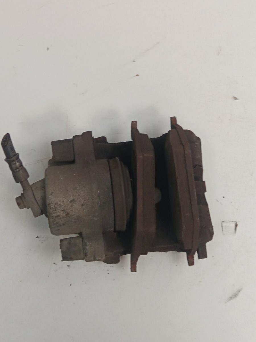 Mordaza De Freno Delantera Izquierda Volkswagen Up! (121) 2011-2016 *