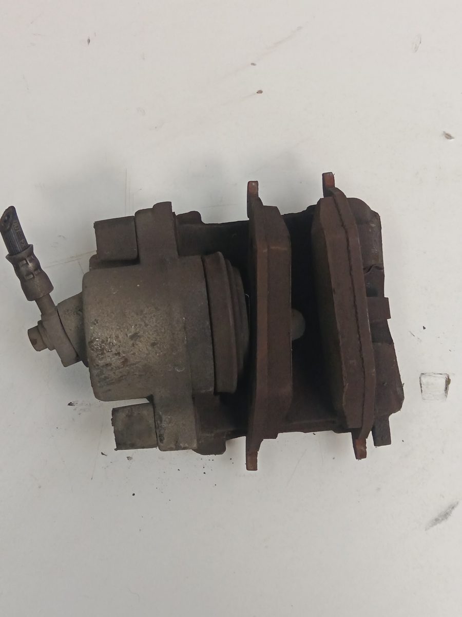 Mordaza De Freno Delantera Izquierda Volkswagen Up! (121) 2011-2016 *