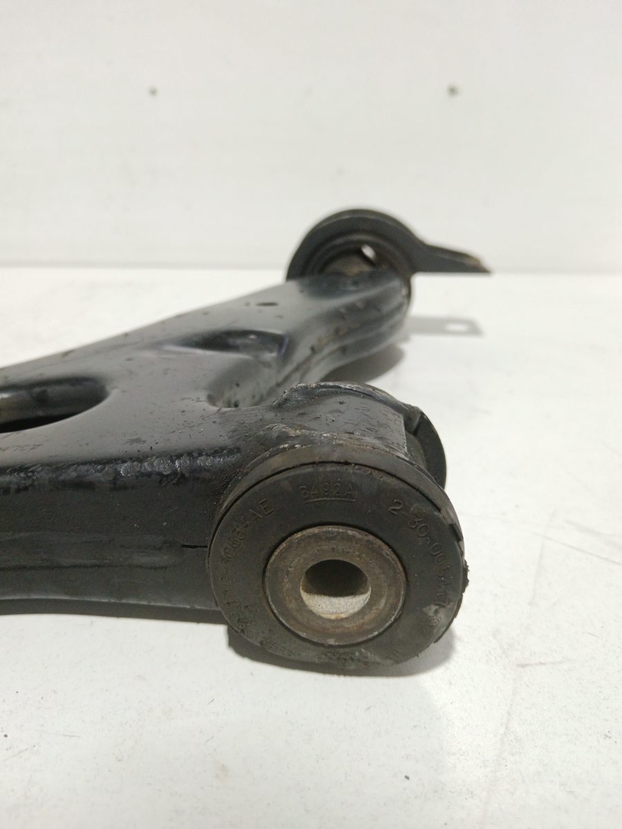 Parrilla de Suspension Inferior Trasera Derecha Ford Focus Berlina (CAK) 98AG30423051AK