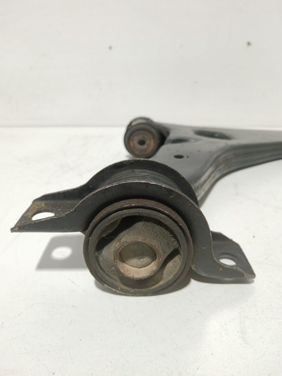 Parrilla de Suspension Inferior Trasera Derecha Ford Focus Berlina (CAK) 98AG30423051AK
