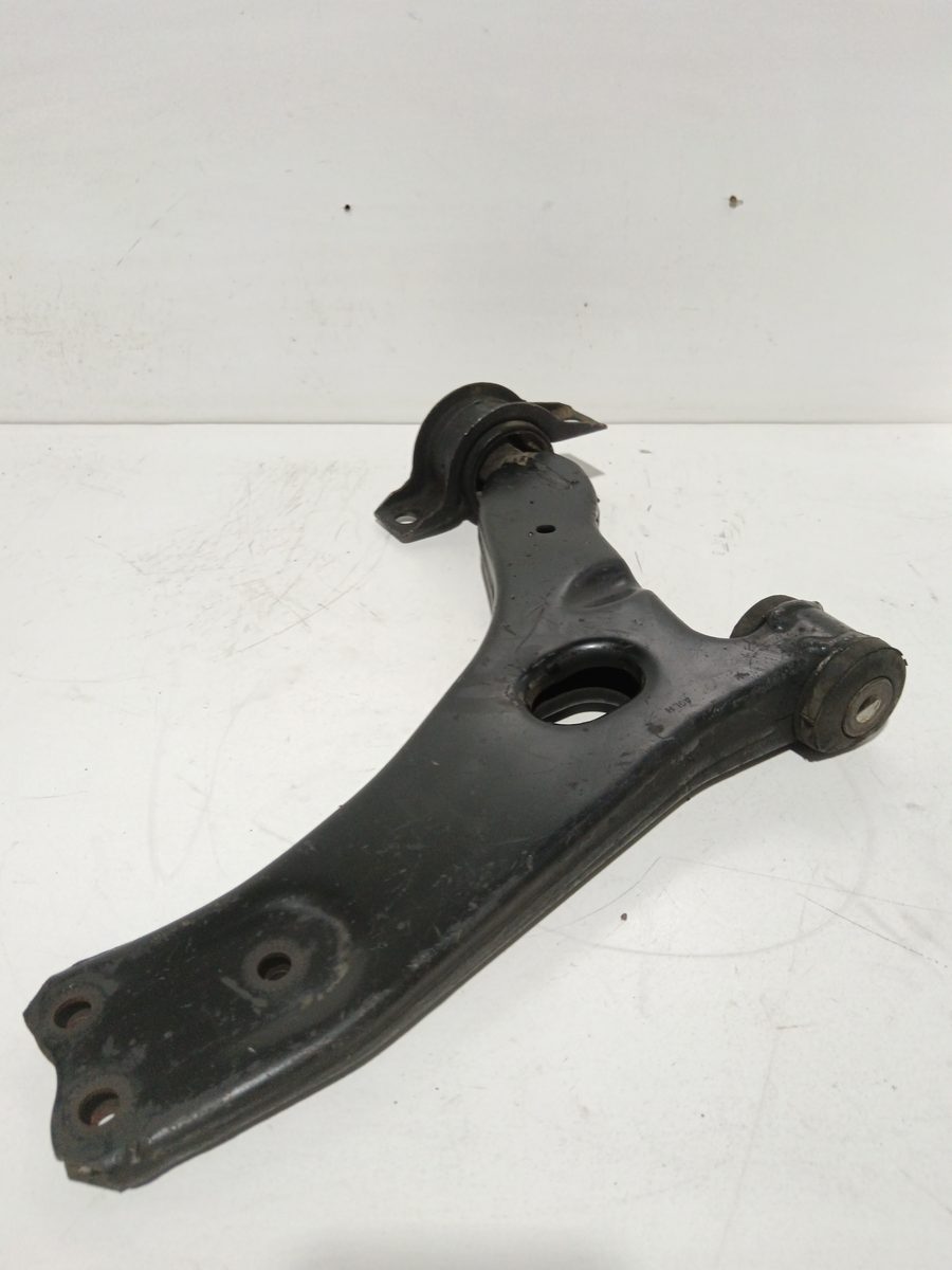Parrilla de Suspension Inferior Trasera Derecha Ford Focus Berlina (CAK) 98AG30423051AK