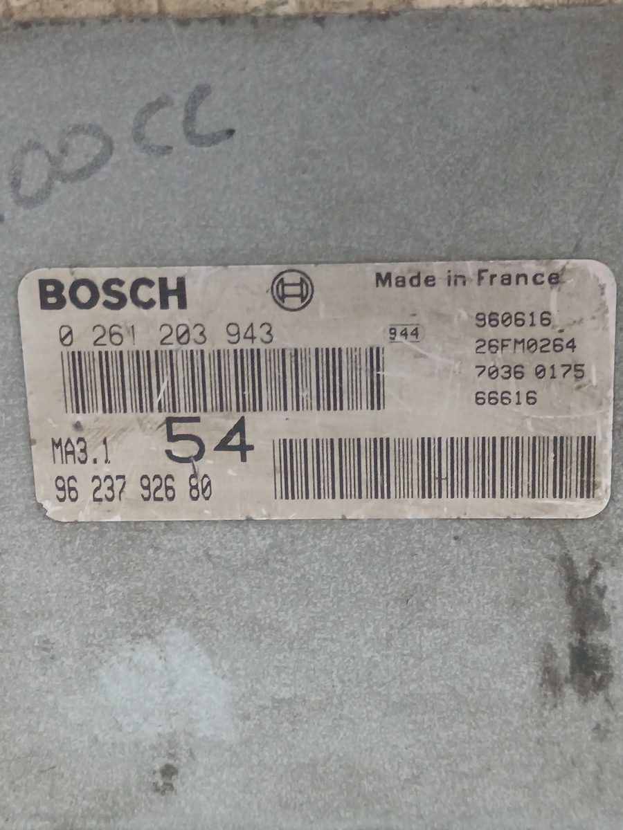 Centralita Motor Uce Citroën Saxo 1999-2004 1,4 1.4L 55kW 0261203943