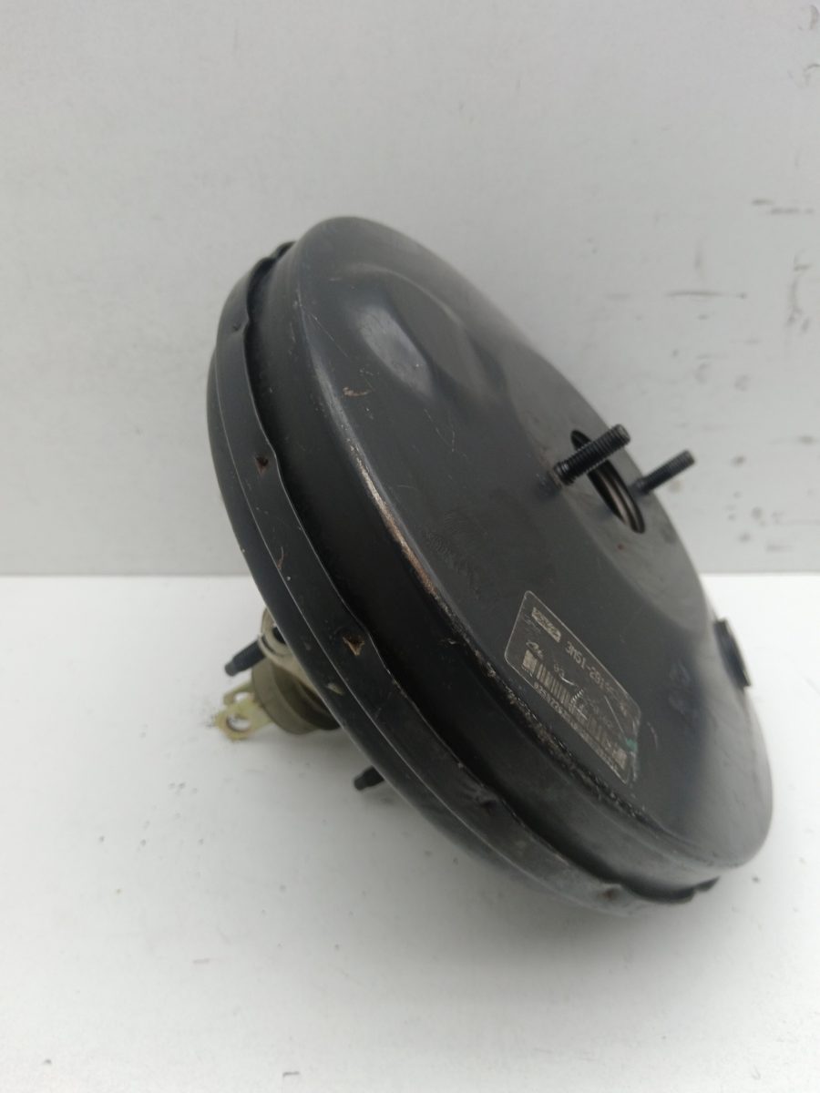 Servofreno Ford Focus C-max (CAP) 2003-2007 Ghia (D) 1.6L 80kW 03776281024