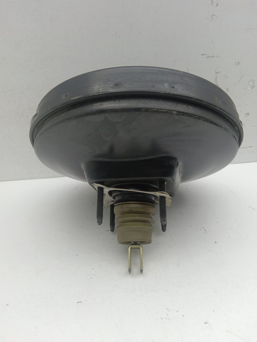 Servofreno Ford Focus C-max (CAP) 2003-2007 Ghia (D) 1.6L 80kW 03776281024