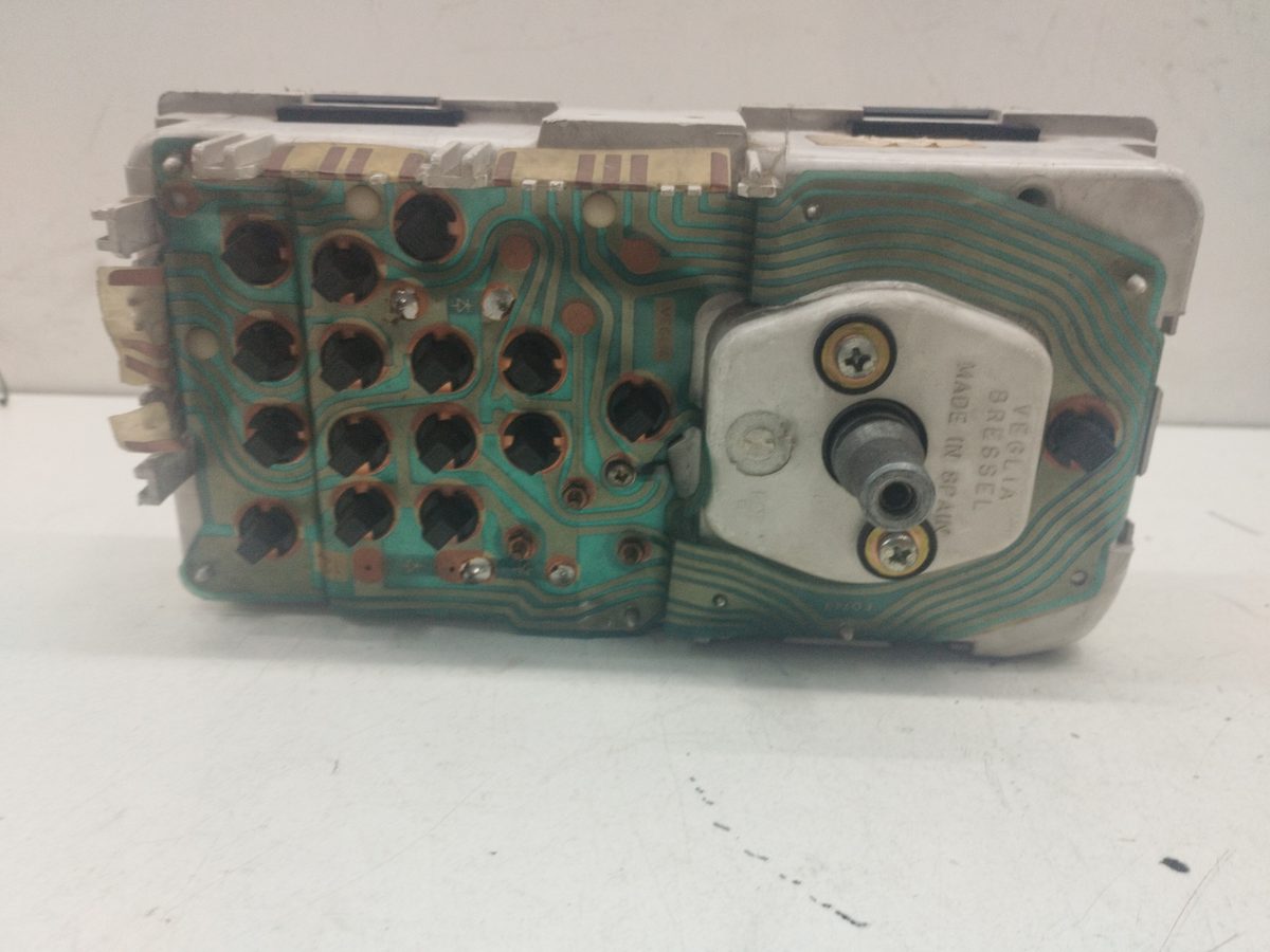 Tablero de Instrumentos Renault Rapid/express (F40) desde 1985 1.9 Diesel 7700808738