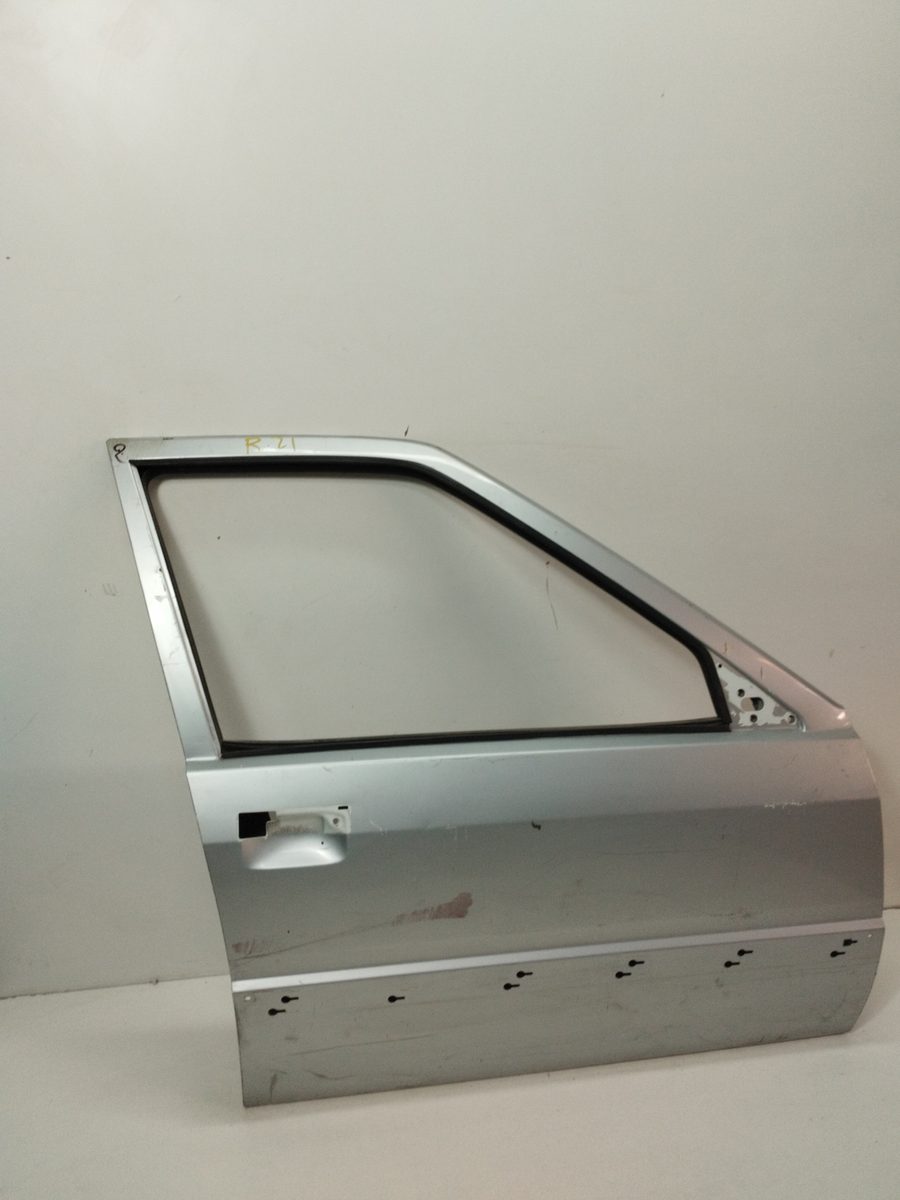 Puerta Delantera Derecha Renault 21 Nevada (K48) desde 1986 GTD