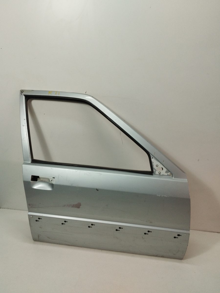 Puerta Delantera Derecha Renault 21 Nevada (K48) desde 1986 GTD