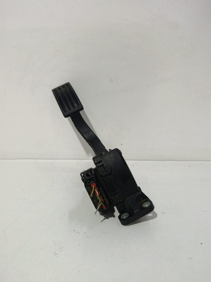 Pedal Acelerador Ford Focus Lim. (CB4) 2007-2011 Titanium 4M519F836AJ