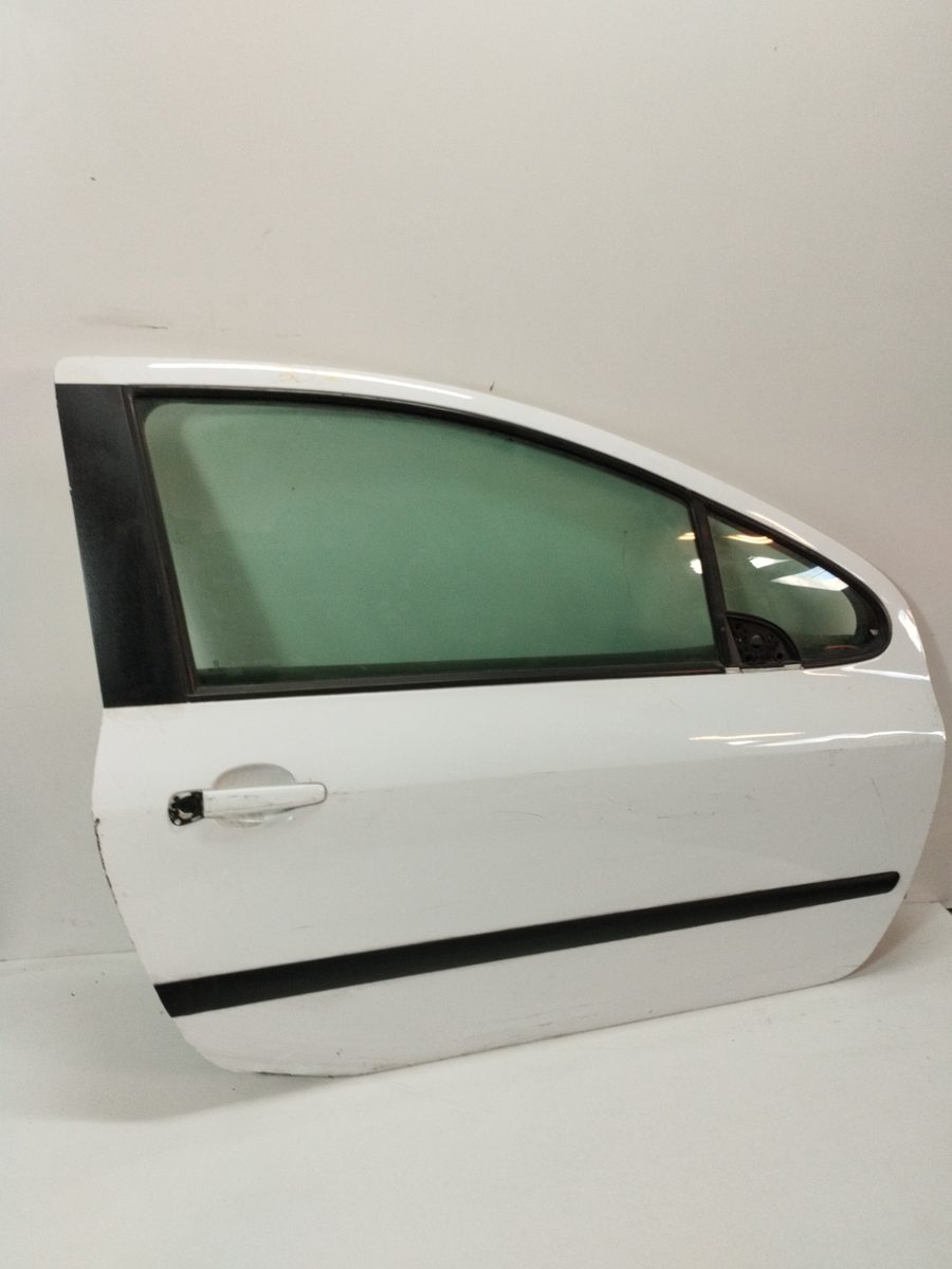 Puerta Delantera Derecha Peugeot 307 (S1) 2001-2005 XR