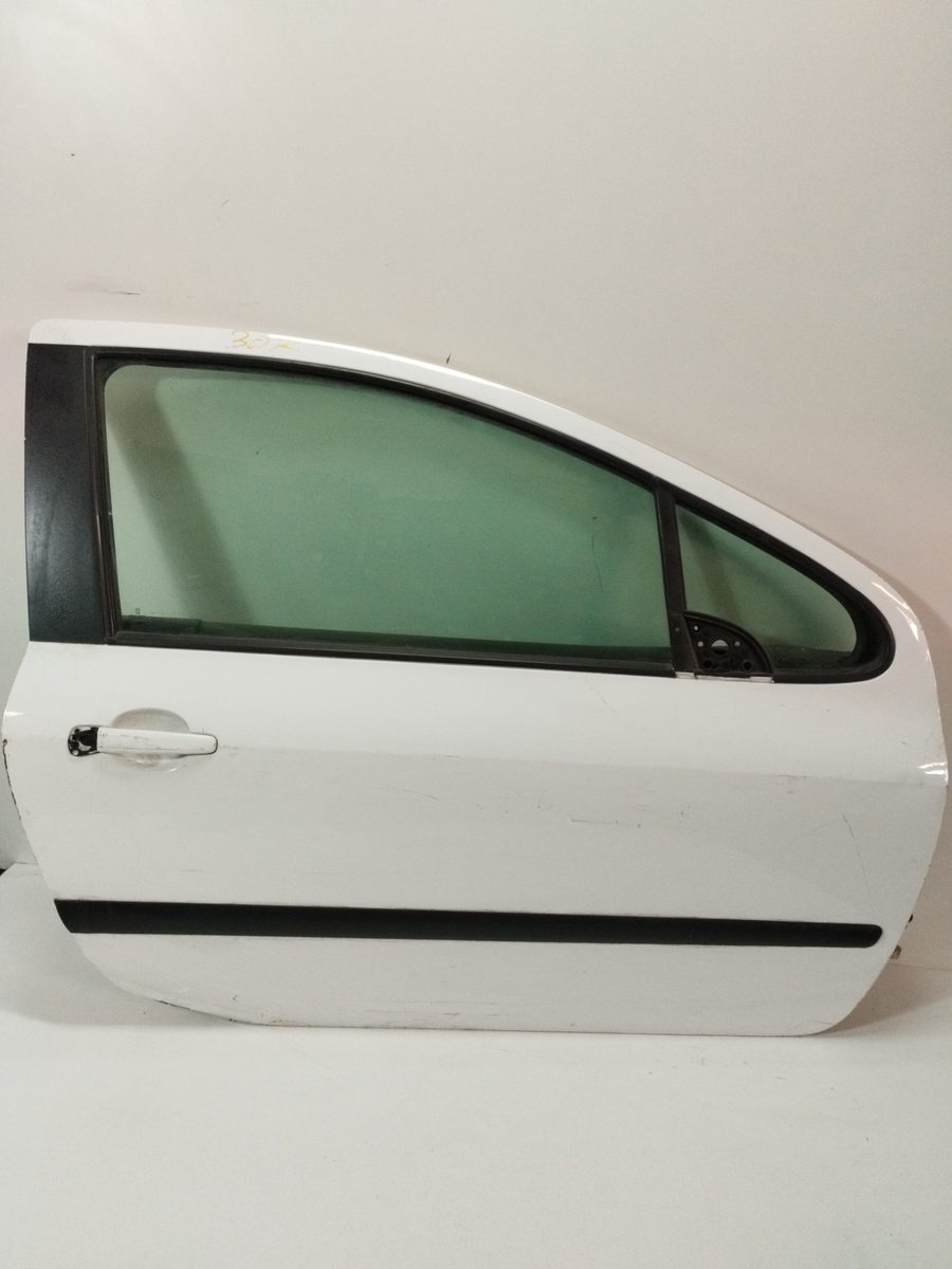 Puerta Delantera Derecha Peugeot 307 (S1) 2001-2005 XR