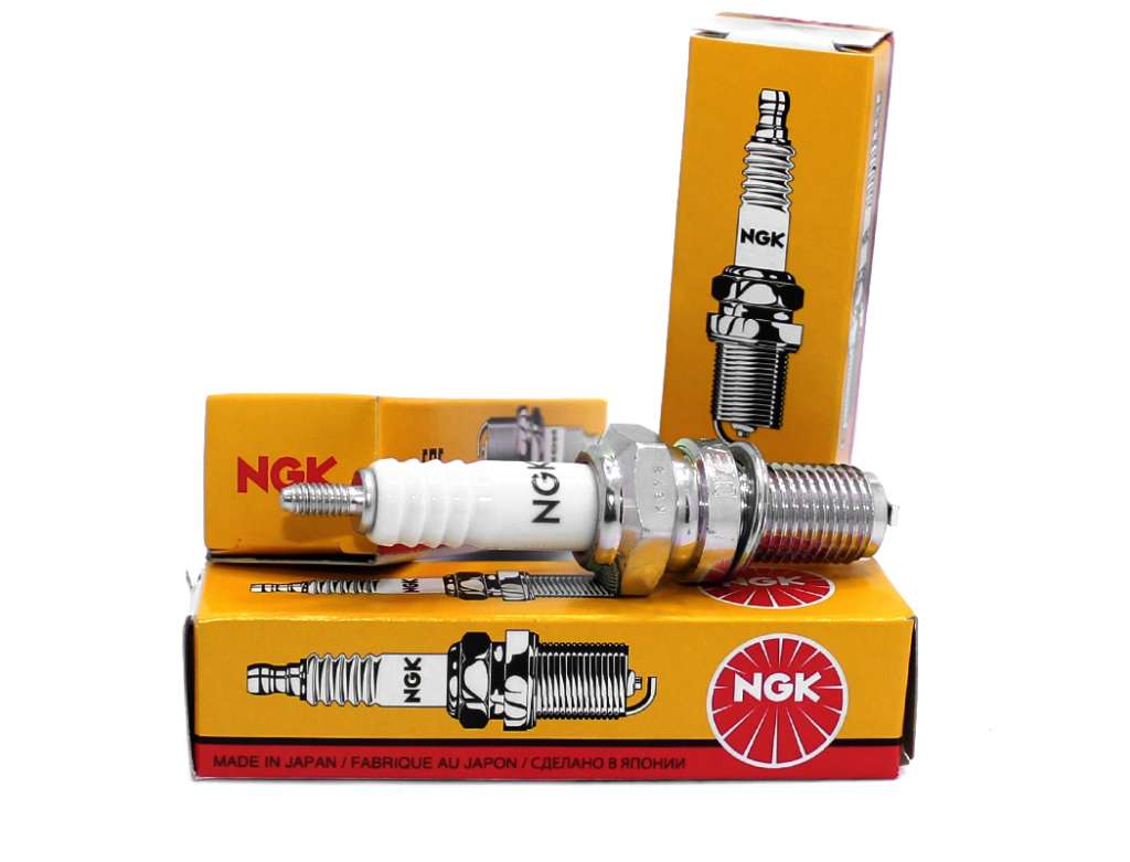 BUJIAS NGK JAPON MOTOS C/RESISTENCIA