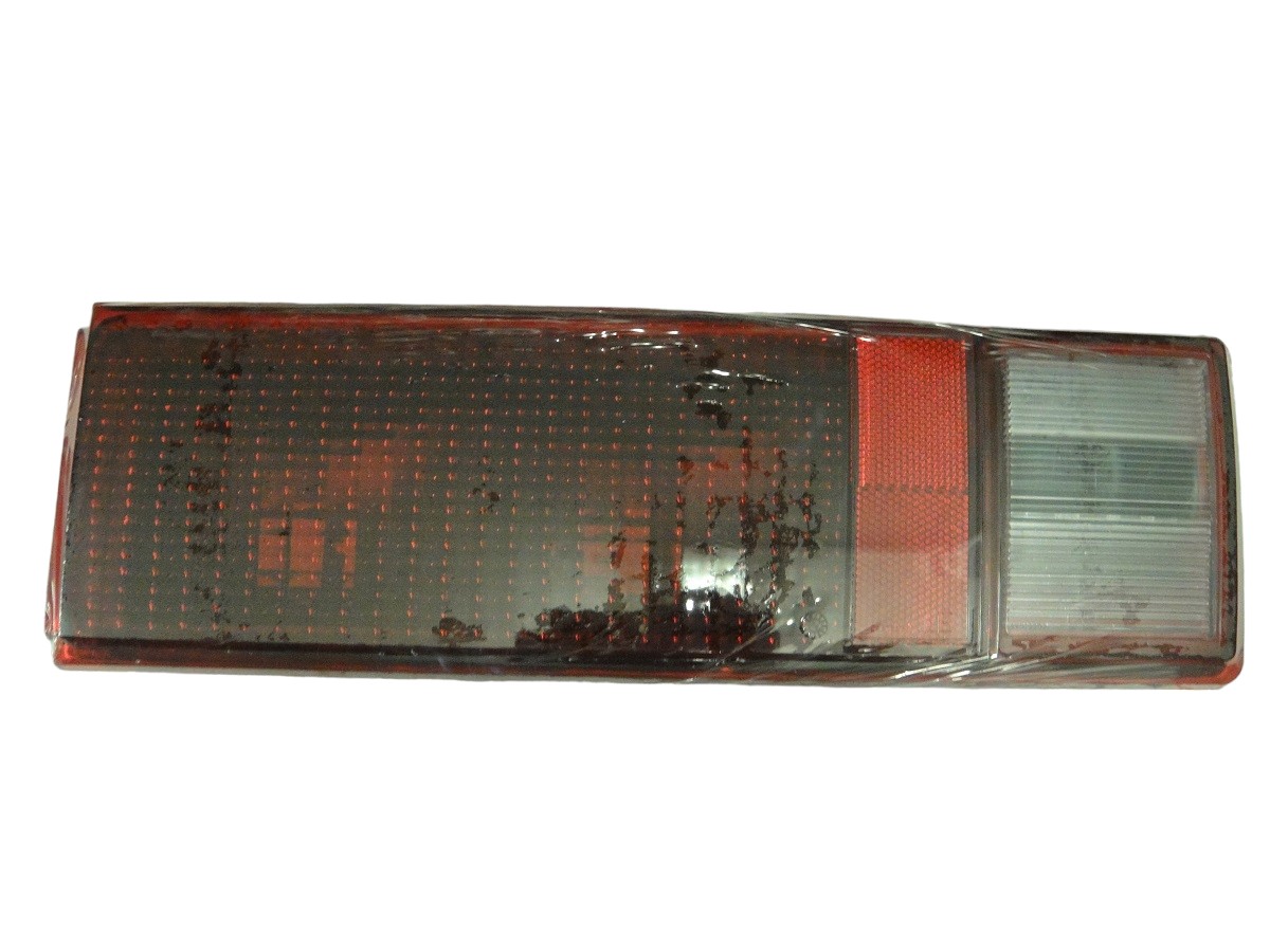 FARO TRASERO IZQUIERDO CHEVETTE 80/82 (CENTRAL)