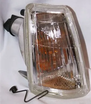 Faro delantero derecho Peugeot 205 (blanco)