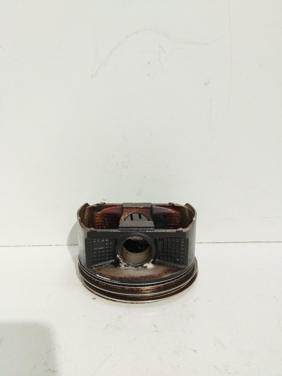 Piston Subaru Legacy Berl./familiar B11 (BD/BG) 1994-1999 2.2 CAT 2.2L 94kW