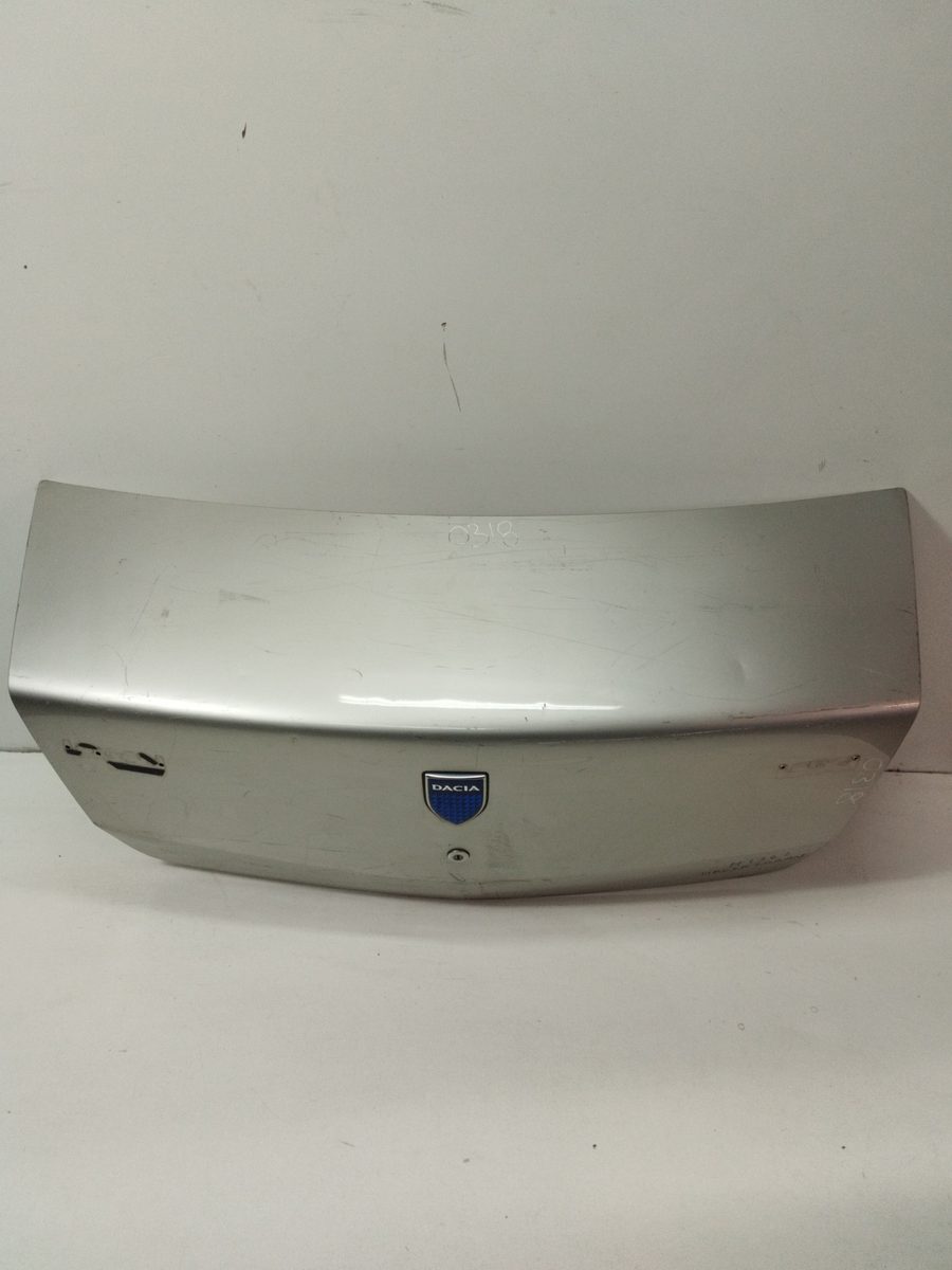 Tapa Baul Renault Logan 2005-2012 Básico
