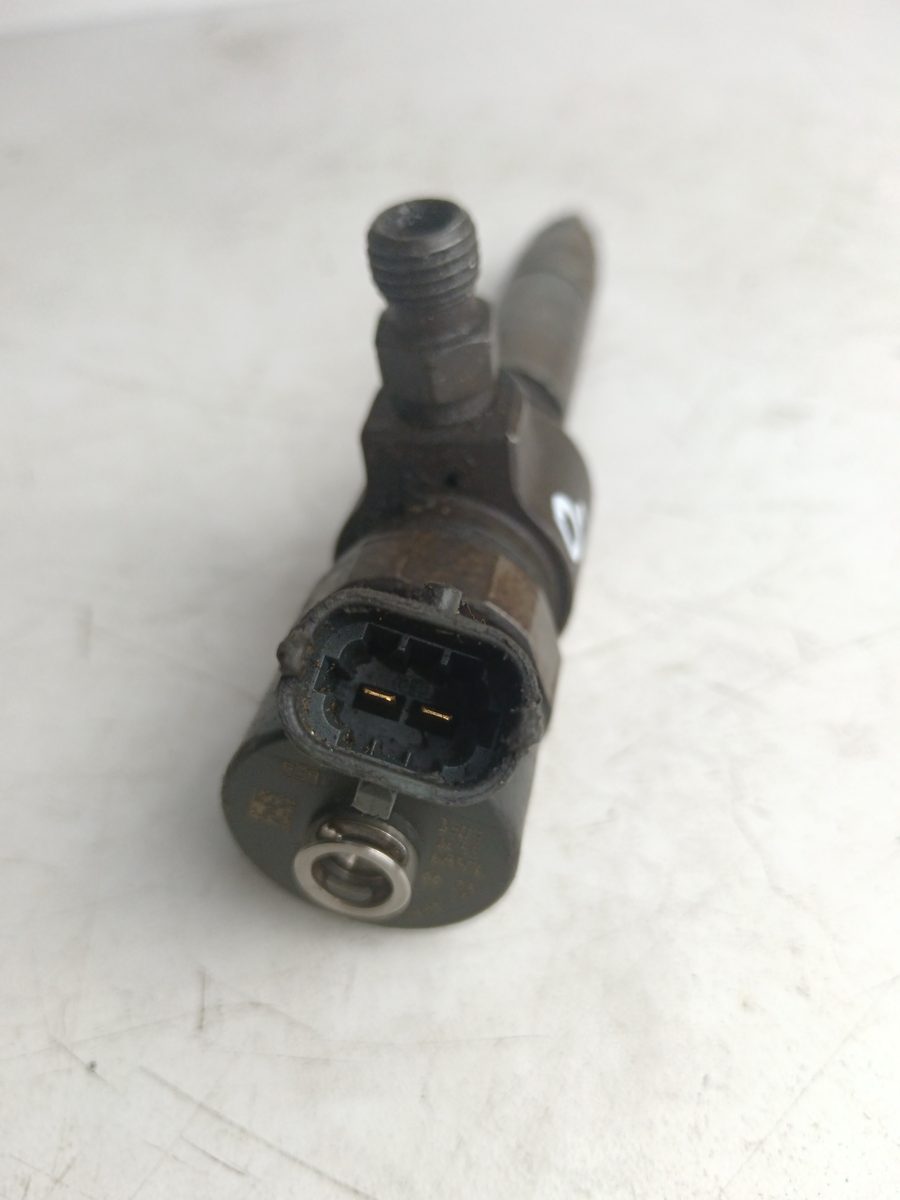 Inyector Opel Vectra C Berlina 2002-2005 1.9 8V CDTI CAT (Y 19 DTL) 1.9L 74kW 0445110276
