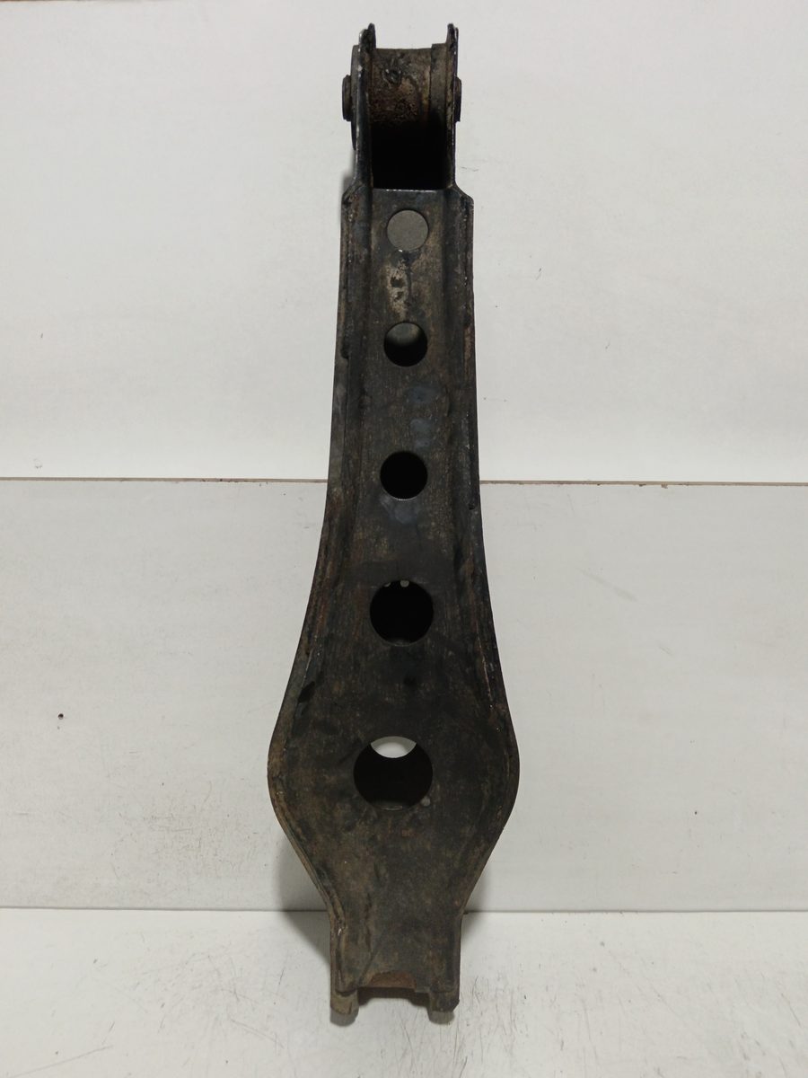 Parrilla de Suspension Inferior Trasera Izquierda Hyundai H1 2008-2019
