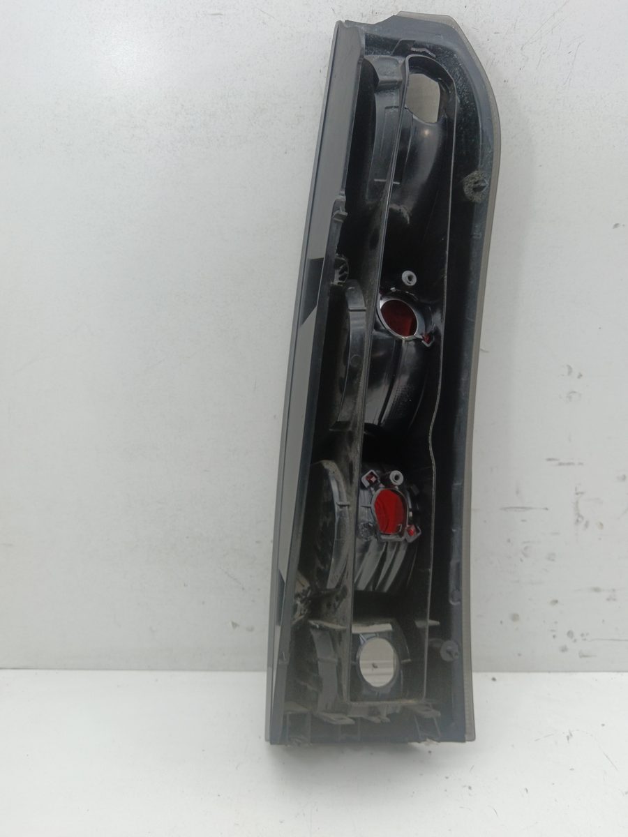 Farol Trasero Izquierdo Exterior Chevrolet Meriva 2003-2008 Cosmo 13196002