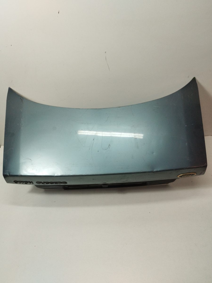 Tapa Baul Ford Orion desde 1983