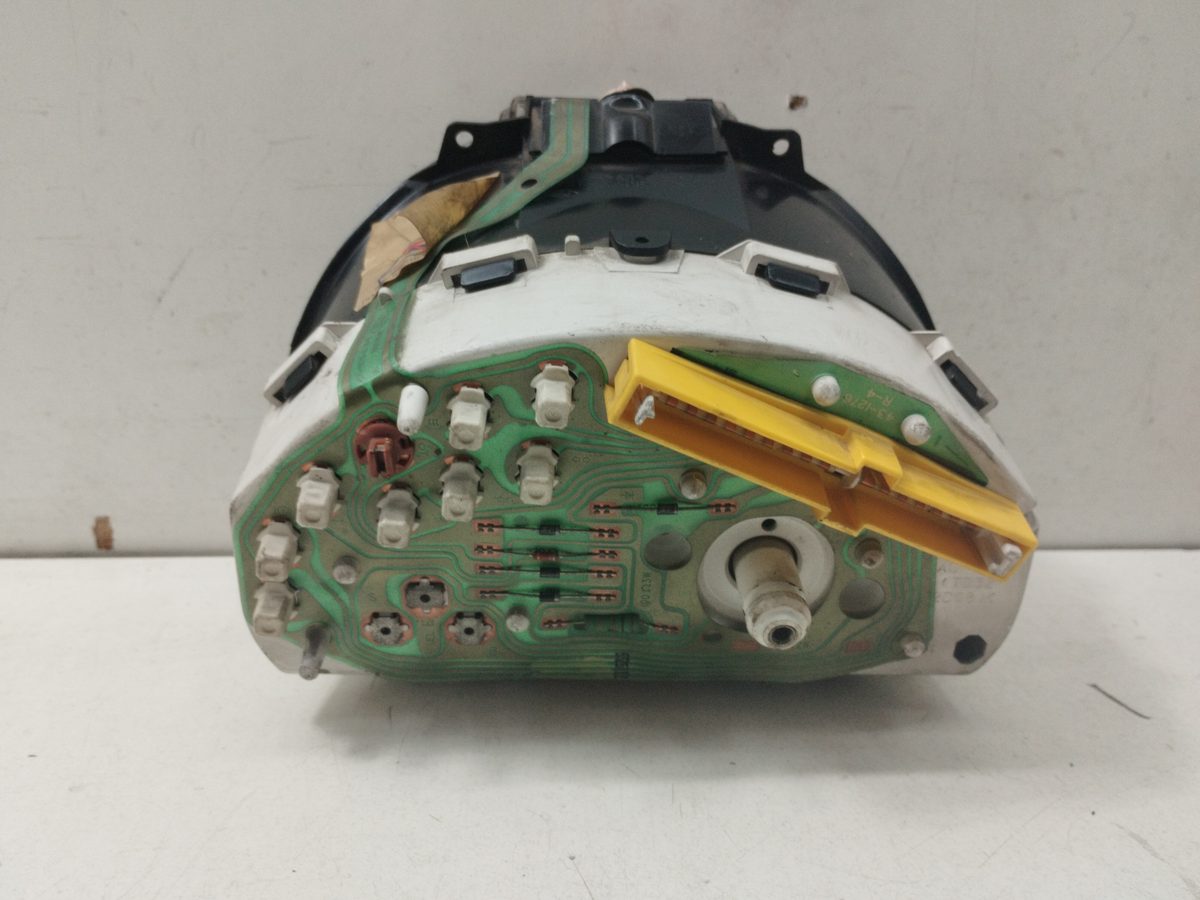 Tablero de Instrumentos Ford Ka (CCQ) 1996-2008 1.3 CAT 1.3L 51kW 97KP10841A