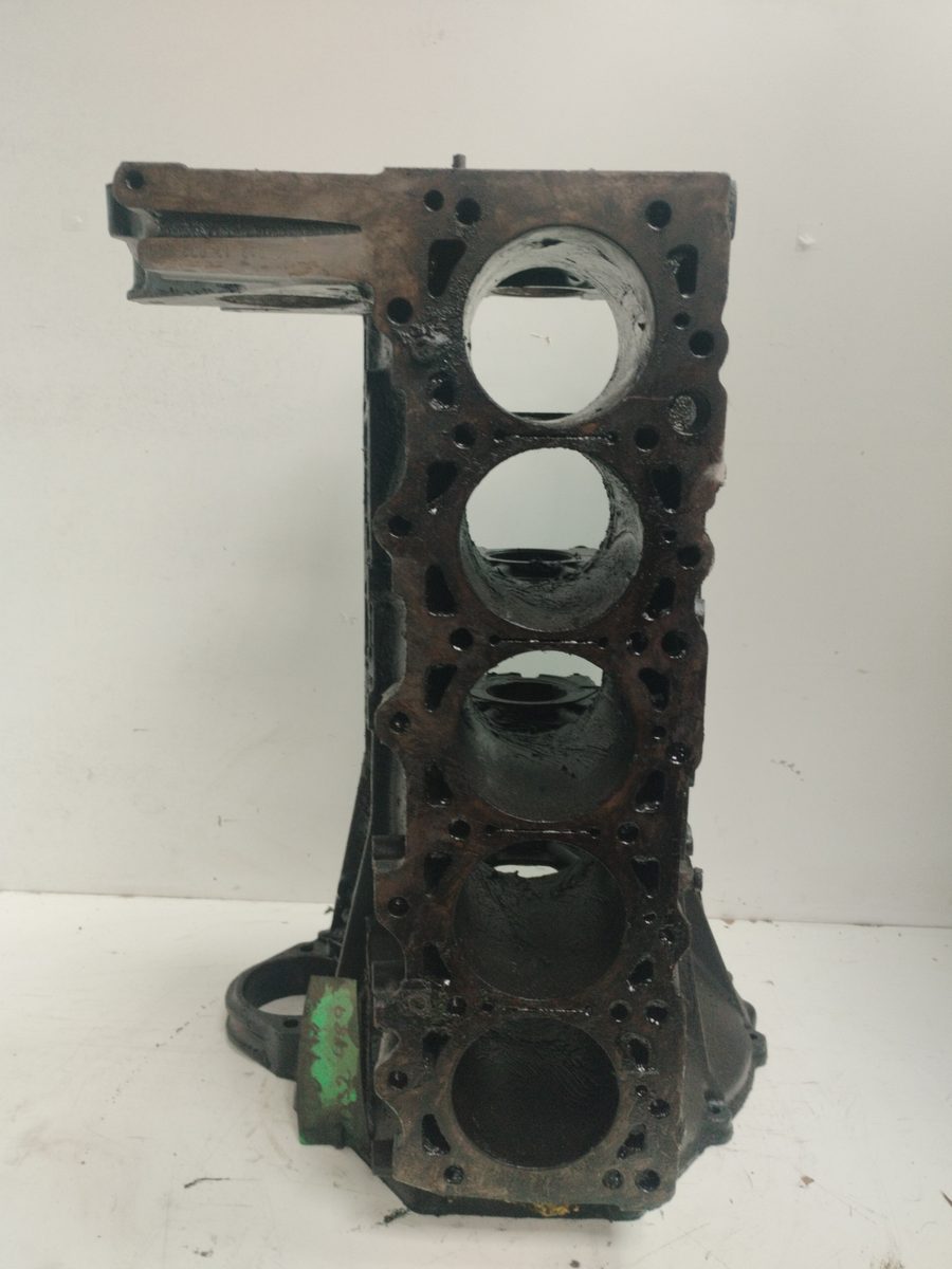 Block Mercedes-Benz Clase E (W124) Berlina 1984-1997 2.5 Diesel 2.5L 69kW OM602912