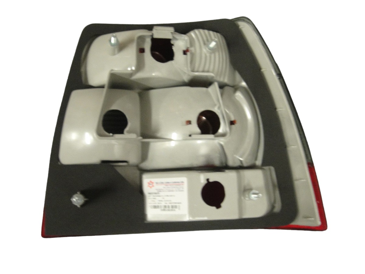 FARO TRASERO IZQUIERDO CHEVROLET MEGA CLASSIC FUME