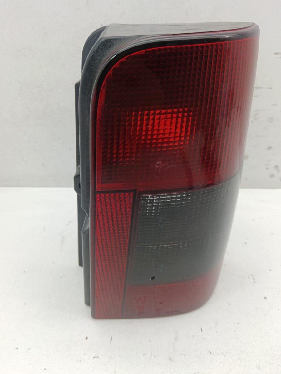 Farol Trasero Derecho Exterior Peugeot Partner (S1) 1996-2002 Combispace