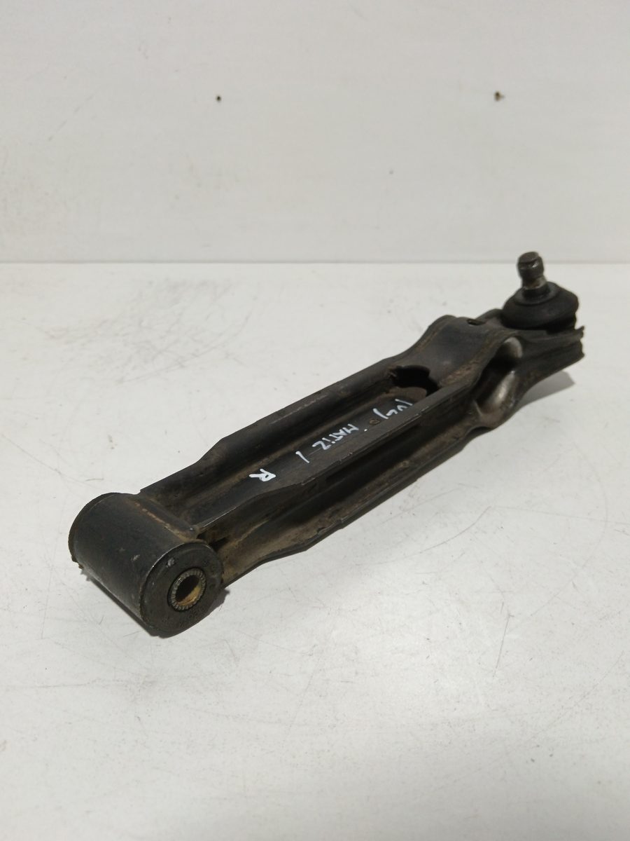 Parrilla de Suspension Inferior Delantera Derecha Daewoo Matiz 1997-2004 0.8 CAT 0.8L 38kW