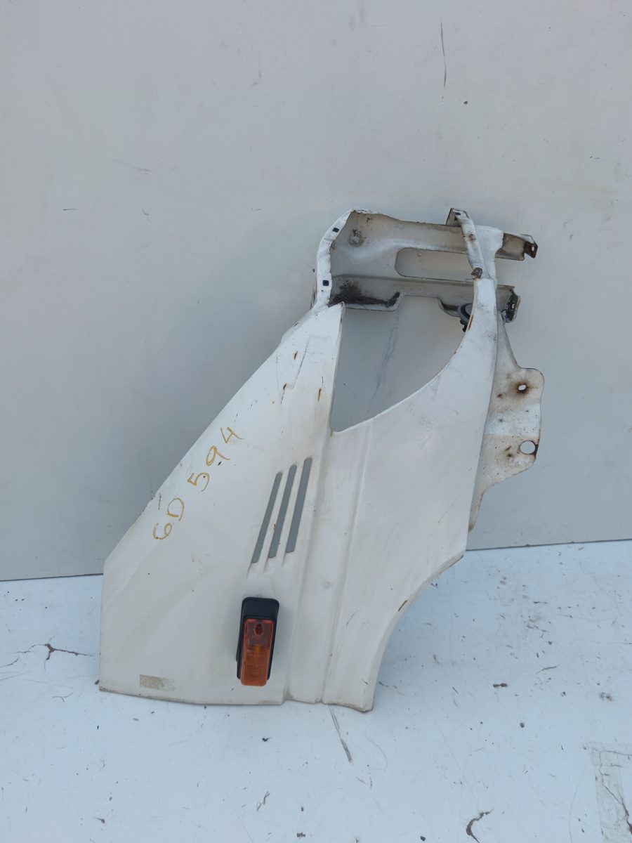 Guardabarro Delantero Derecho Mercedes-Benz Sprinter 02.00 -> Caja Abierta 1999-2006