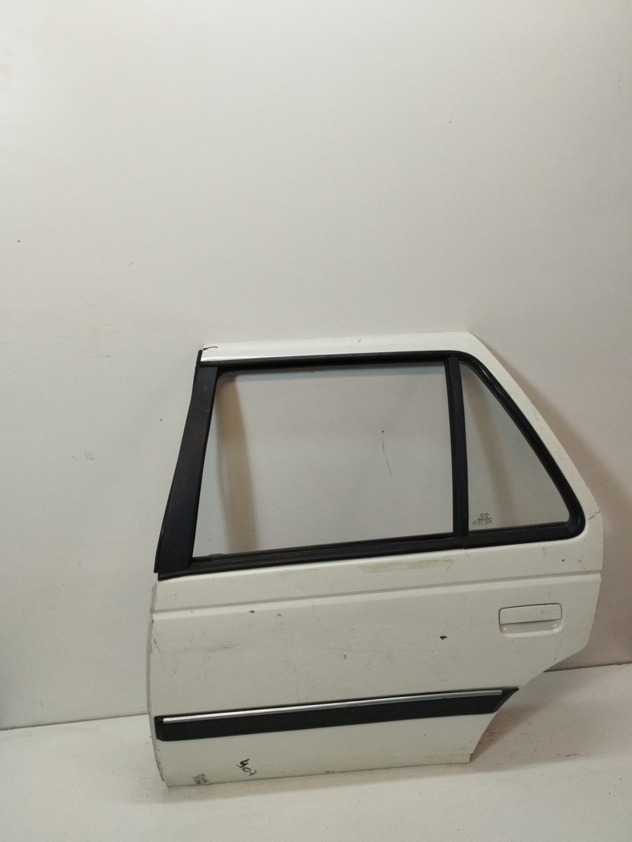 Puerta Trasera Izquierda Peugeot 405 Break 1987-1997 Turbodiesel