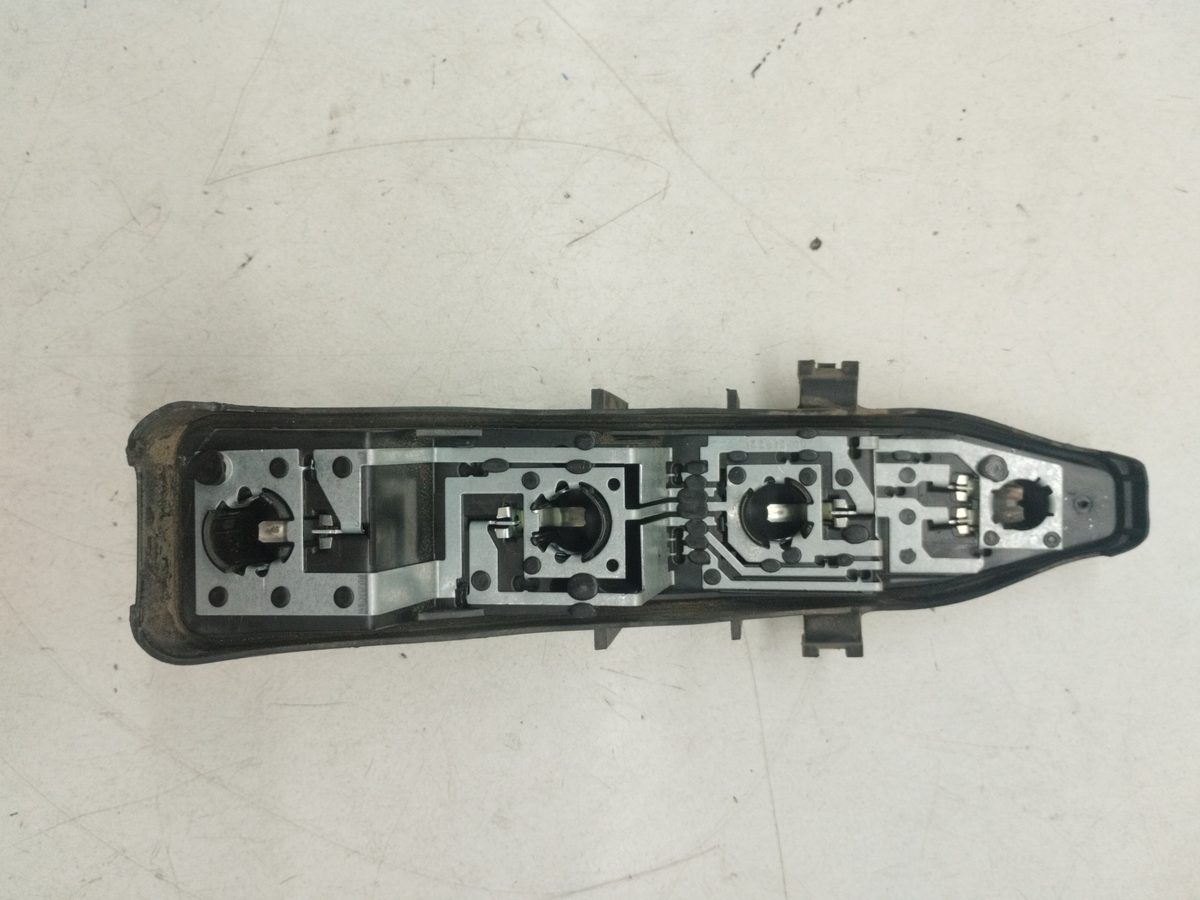 Porta Lampara Trasero Izquierdo Renault Scenic (JA..) 1999-2003 Diesel 15911900