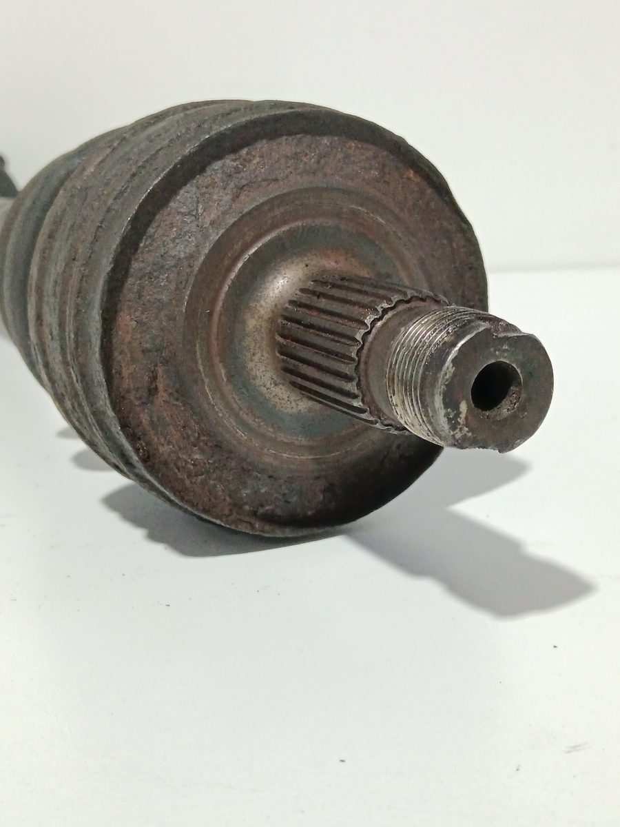 Semieje Trasero Derecho/Izquierdo Mercedes-Benz Clase C (W201) Berlina 1982-1993