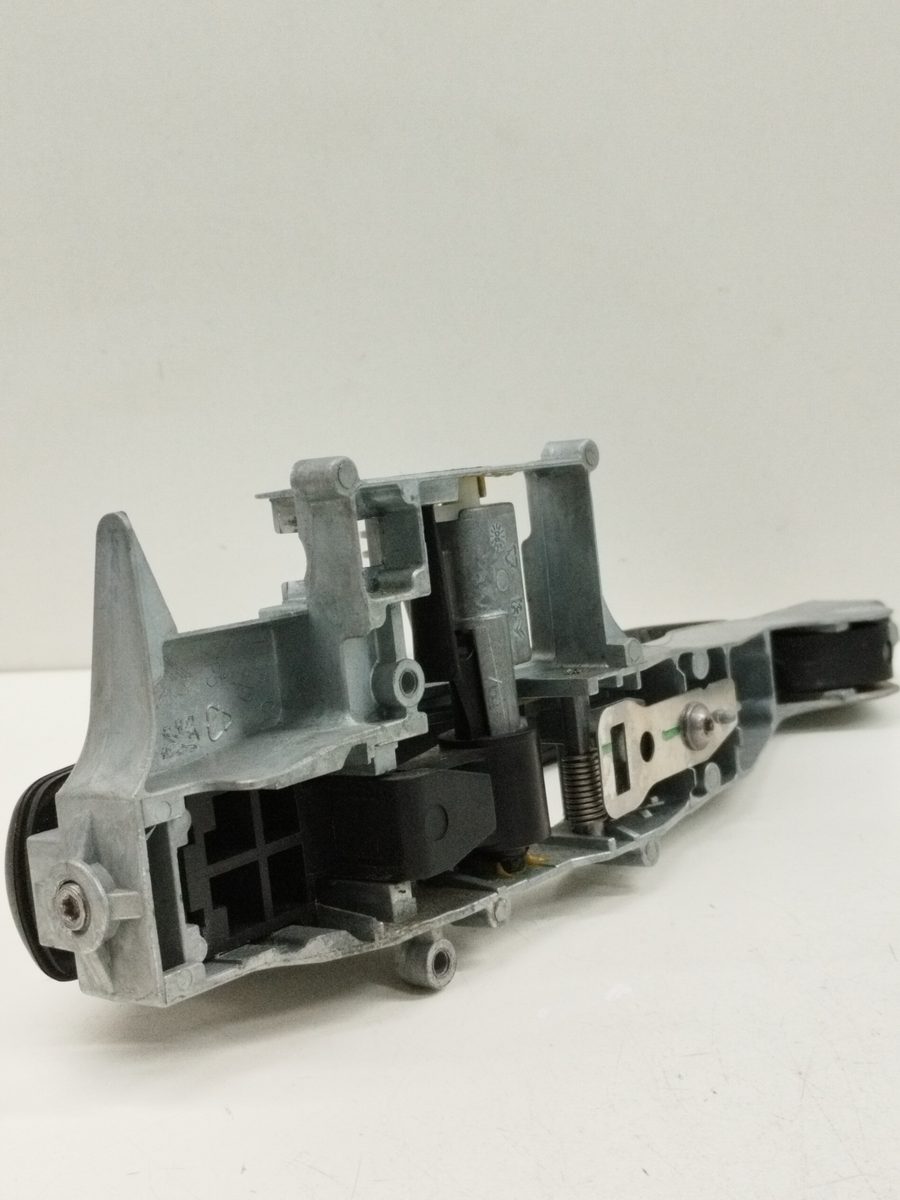 Manija Exterior Trasera Izquierda Peugeot 207 2006-2012 Confort 9680168680