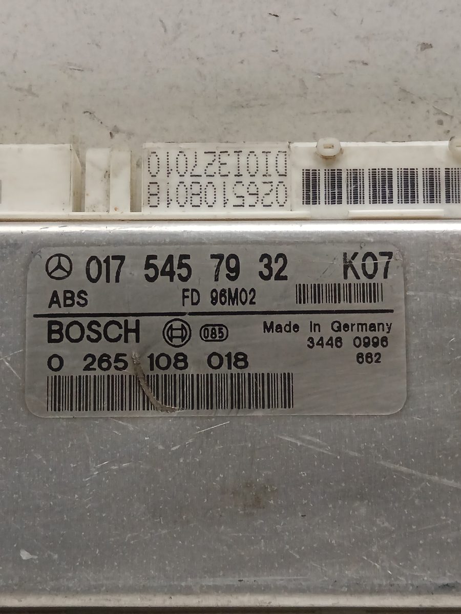 Centralita Abs Mercedes-Benz Clase C (W202) Berlina 1993-2000 220 CDI (202.133) 0175457932