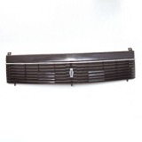 Rejilla de ventilación de capot