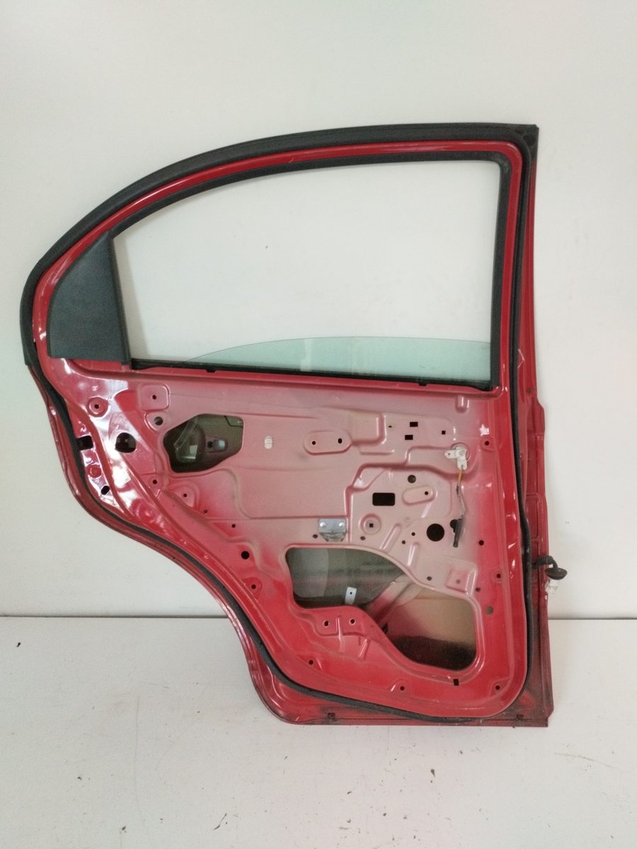 Puerta Trasera Izquierda Chevrolet Aveo 2006-2012 LT