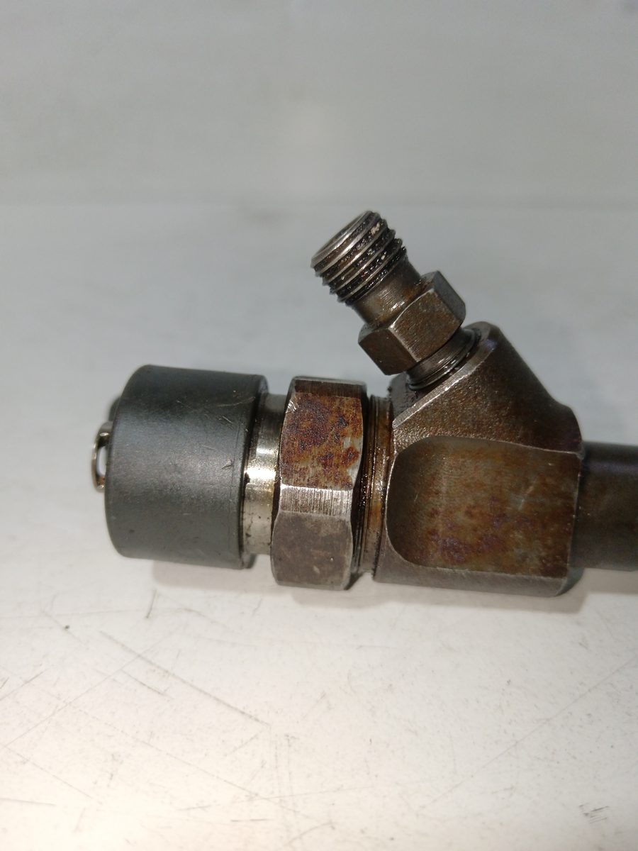 Inyector Renault Laguna (B56) 1998-2001 1.9 dCi Diesel CAT 1.9L 79kW 0445110021
