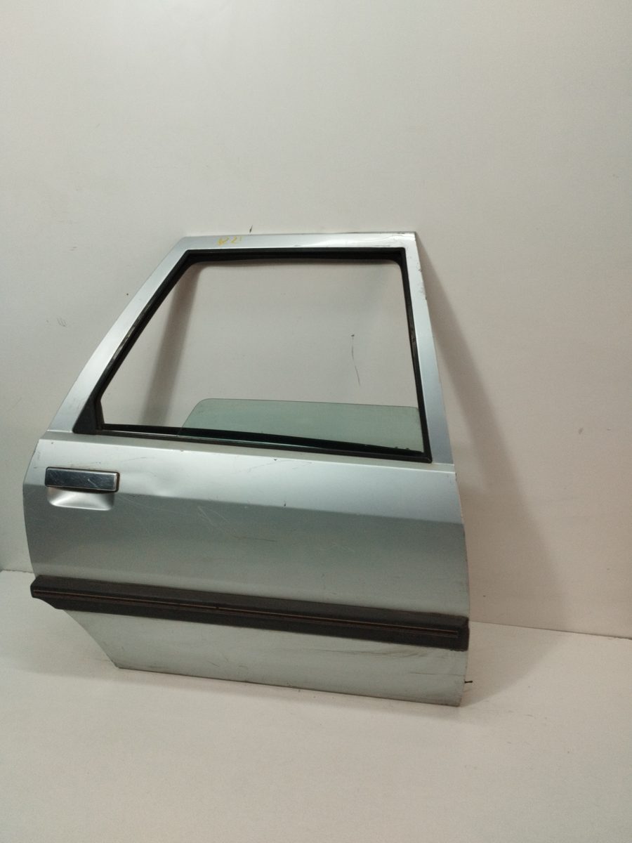 Puerta Trasera Derecha Renault 21 Nevada (K48) desde 1986 GTD