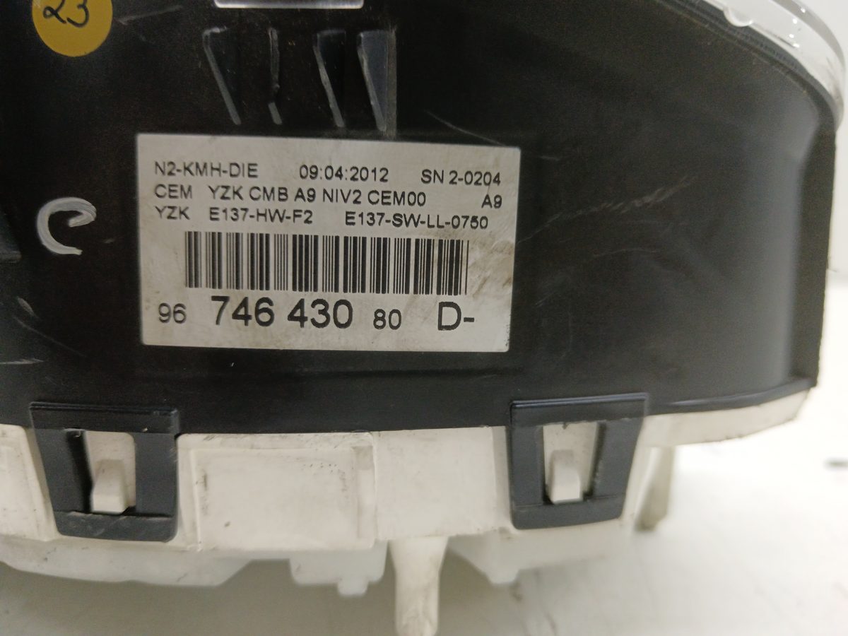 Tablero de Instrumentos Peugeot 208 2012-2019 Active 1.6L 68kW 9674643080